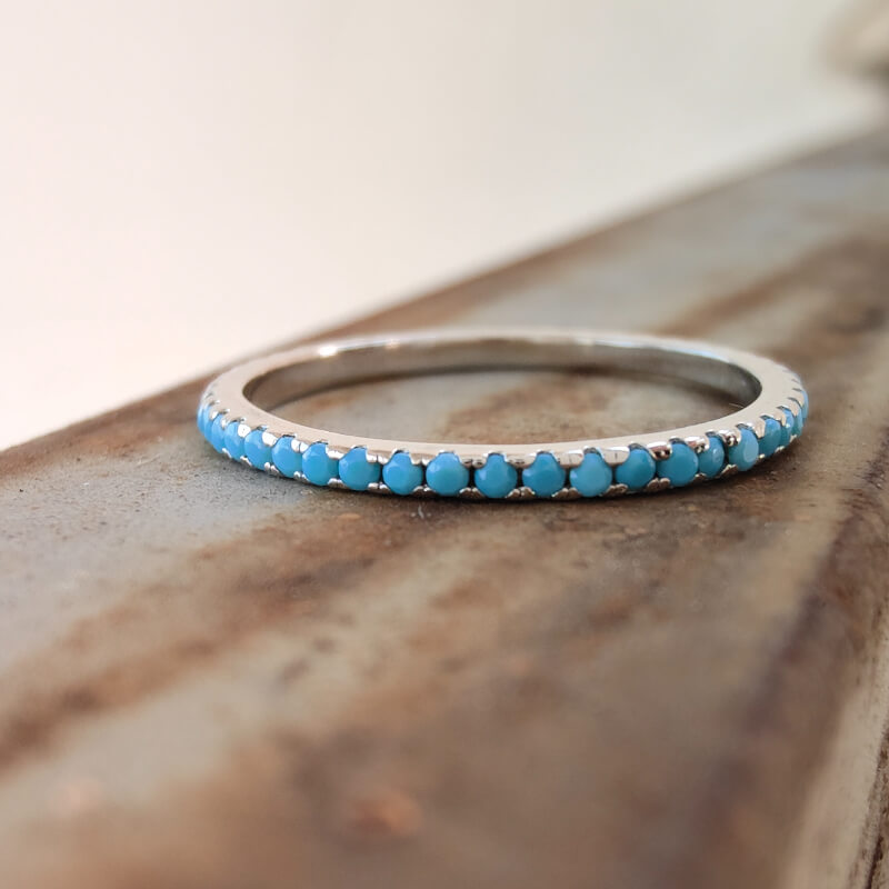 Minimalist sterling silver ring with turquoise stones