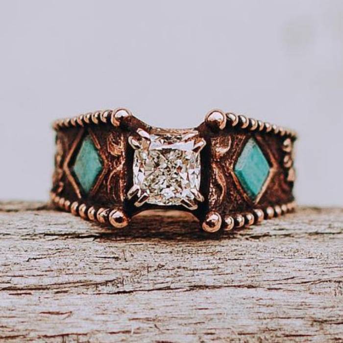 Rose Gold Turquoise Ring | Western Elegance for Everyday Wear Retro Turquoise Rose Gold Turquoise Ring | Western Elegance for Everyday Wear Retro Turquoise