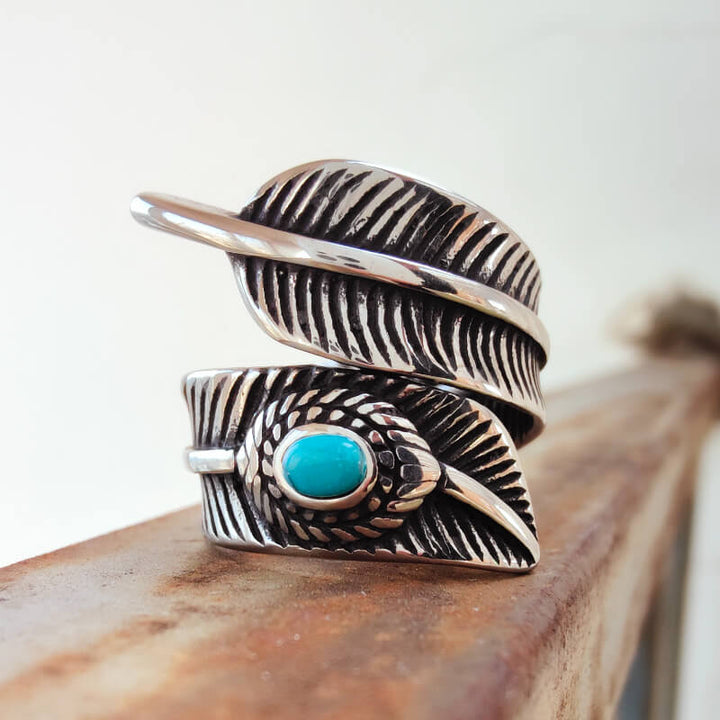 Vintage turquoise ring with feather design and silver band