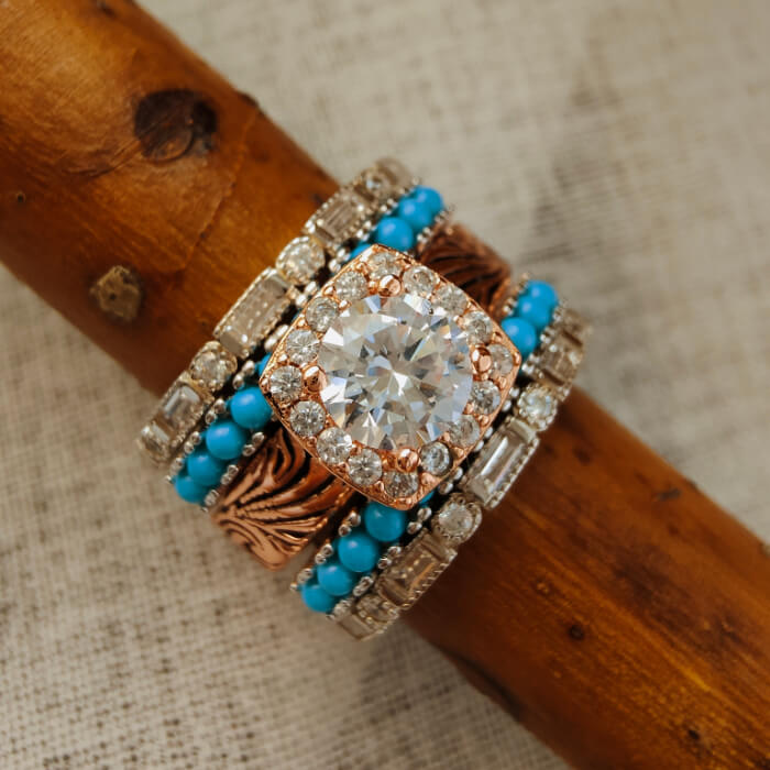 5-piece vintage rose gold turquoise wedding rings with moissanite centerpiece