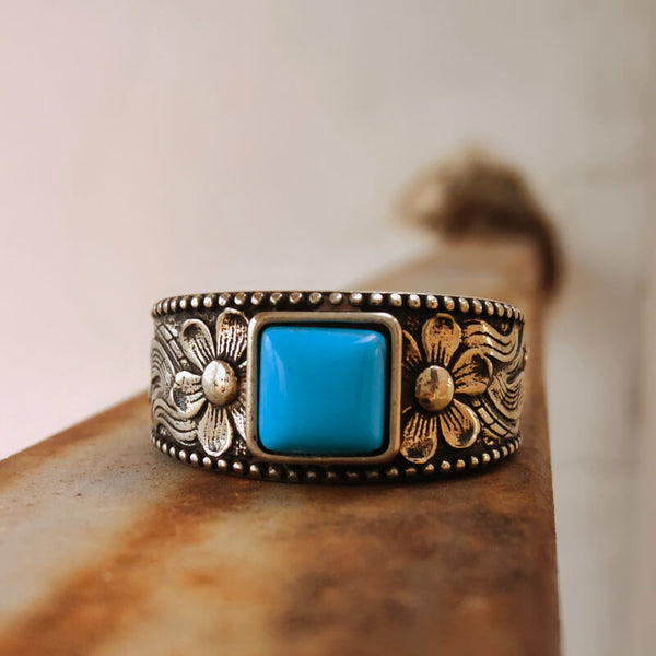 Women Flower Engraved Band Turquoise Ring