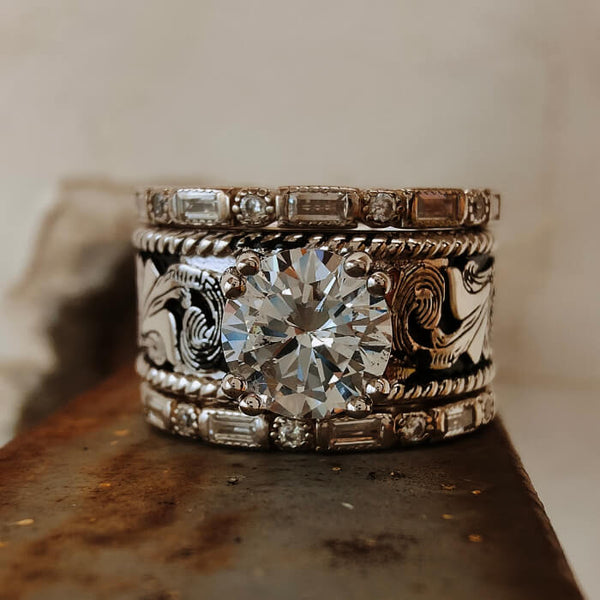 Western Engraved Ring Set – Vintage Silver Baguette Engagement Trio