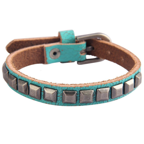 Simple square rivet bracelet